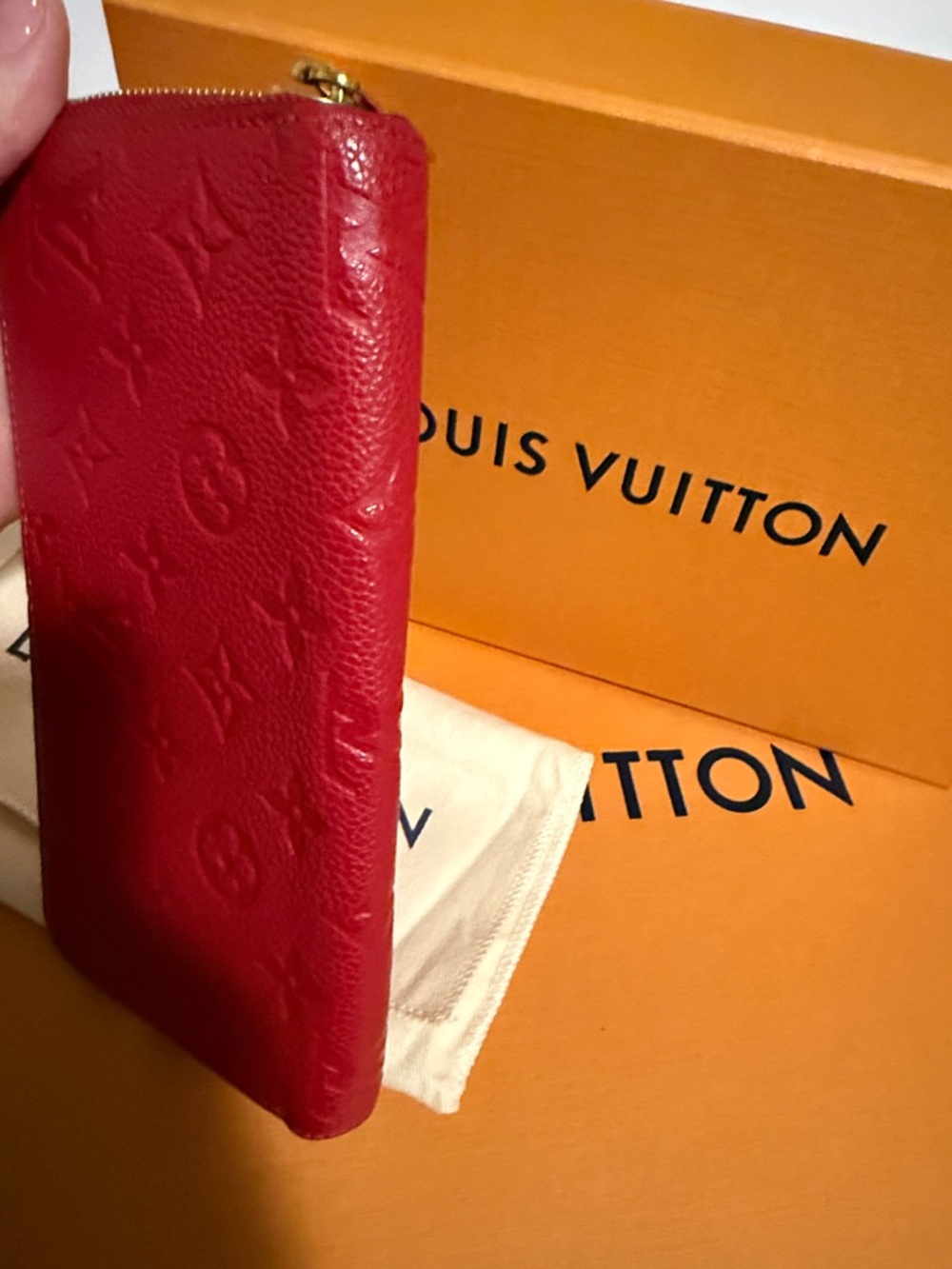 Louis Vuitton Red Embossed Monogram Zippy Wallet - Picture 5 of 9
